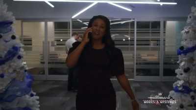 I apologize
for calling you so late, - Hope at Christmas