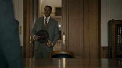 I apologize for the late
hour, my train was delayed. - The Porter
