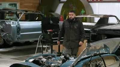 I asked Raul to give me
a hand, - Shorty's Dream Shop