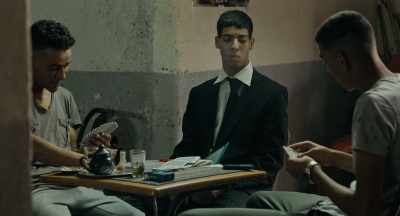 I was at a call center
offering 4,000 dirhams a month. - Hounds