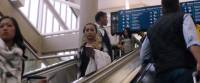 Attention,
passengers for Flight 2517 - Venom