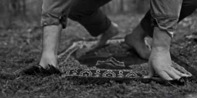 I bear witness that there is no deity but God, - Green Border