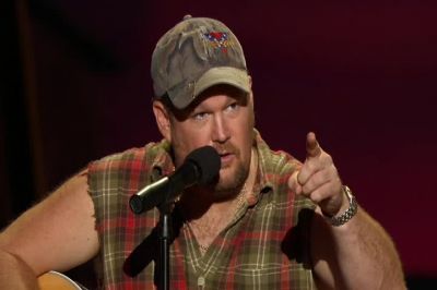 I believe the crippled stool - Blue Collar Comedy Tour Rides Again