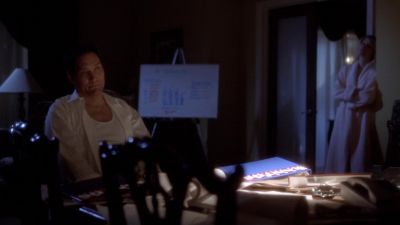 I bet Arnie Vinick
is sleeping like a rock. - The West Wing