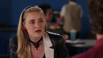 I bet you can't
make a difference
in a kid's life. - Schooled