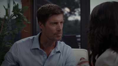 - I bet it does.
- Mm. - A Date with Deception