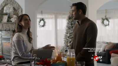 I bet your ex-girlfriend
must have appreciated - Snowed In for Christmas