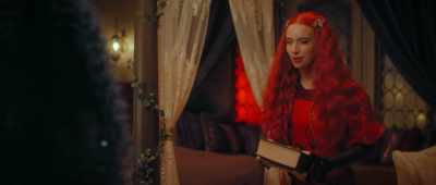 - I bet she's like... "Hmm!" - Descendants: The Rise of Red