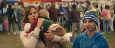 - I bet you work too hard.
- How does she know that, Mom? - Family Switch