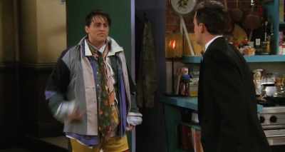 I better not do any, I don't know, lunges. - Friends: The Reunion