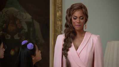 I was born a grownup,
so I've never had one. - Life-Size 2