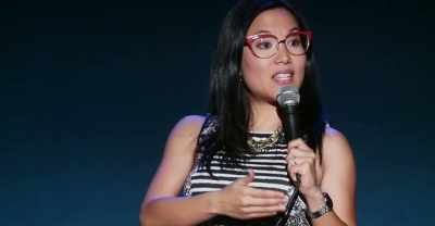 I broke up with my last boyfriend - Ali Wong: Baby Cobra