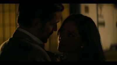 I brought you here for your contacts. - Narcos: Mexico