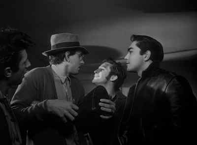 I brought my lunch.
- Eat it now. - Touch of Evil