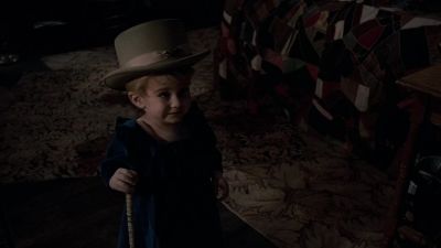 I brought you something mommy Gage - Pet Sematary