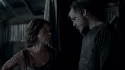 I brought you something. - Vikings