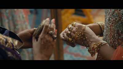 I brought these bangles for you. - Teefa in Trouble