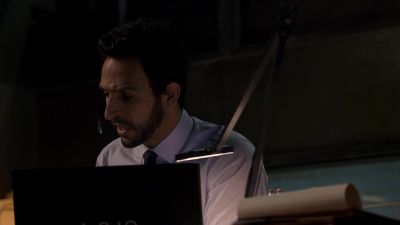 I called Carlton's office,
and nobody's picking up. - The Blacklist