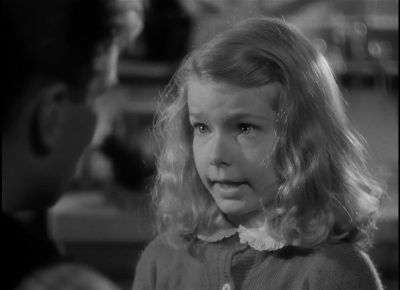I came to an old - The Curse of the Cat People