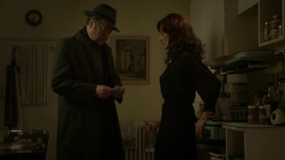 I came to give you these. - Endeavour