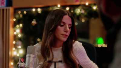 - I can explain. I uh...
- Don't bother. - Jingle All the Way to Love