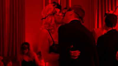 "I can feel you inside
underneath my skin." - Naked SNCTM