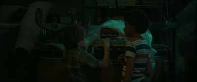 - I can feel the vibrations.
- I - Wonderstruck