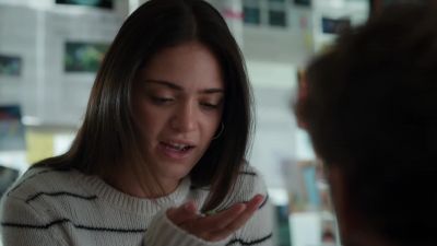 I can feel them. - Manifest