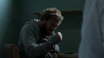 I can focus my energy into my hand, - Marvel's Iron Fist