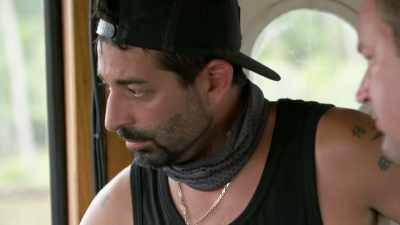 I can give you the north
and south points on these - Deadliest Catch: Bloodline