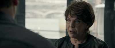 I can help you with false papers,
but those stunts ... - Carbone