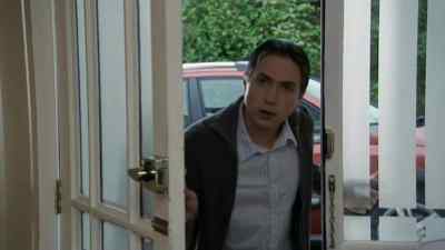 - Can I borrow 20 quid?
- And by "borrow", - The Inbetweeners