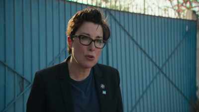I can now conclusively say
the closer you are to death, - Sue Perkins: Perfectly Legal