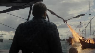 I can see her! - Game of Thrones