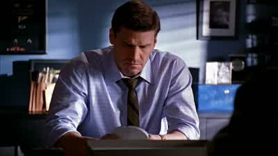I can see that now, sir. - Bones