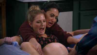 I can see the head!
I can see the head! Push! - How I Met Your Father