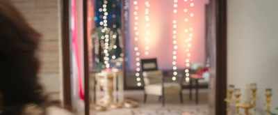 I can see who is characterless!
Look at the way you talk - Sonu Ke Titu Ki Sweety