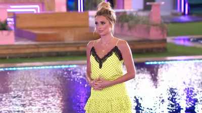 ♪ I CAN SEE YOU IN MY SOUL. - Love Island