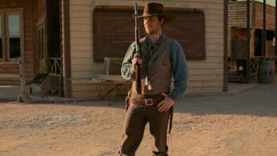 I can shoot the flea off
a dog from 50 yards. - The Legend of 5 Mile Cave
