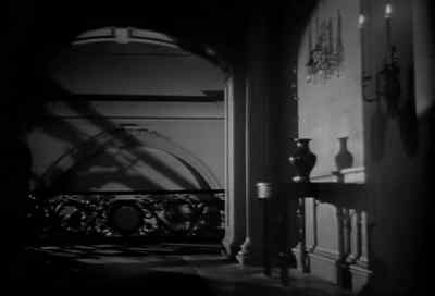 I can show you your rooms now, sir. - The Woman in White