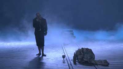 I can still taste her lips,
her...strawberry lips. - Great British Theatre