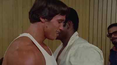 -I can take you.
-Keep looking. - Pumping Iron