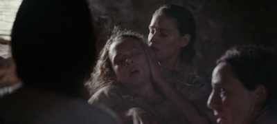 I can try and stretch her,
but she needs to stay completely still. - Mary Magdalene