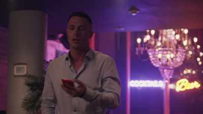 I cancelled my card
and my phone. - Swindler Seduction