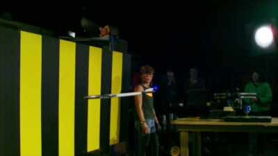I CANNOT BELIEVE THEY'RE
LETTING US USE - Mythbusters Jr.