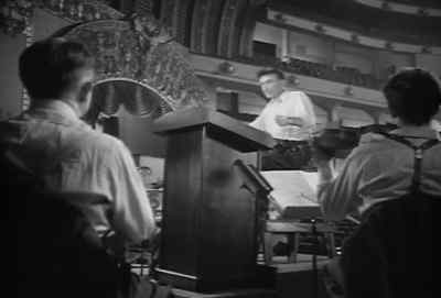 I CANNOT CONDUCT
SLEEPWALKERS. - Tales of Manhattan