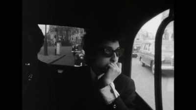 ♪ I cannot move
My fingers are all in a knot - Bob Dylan: Odds and Ends