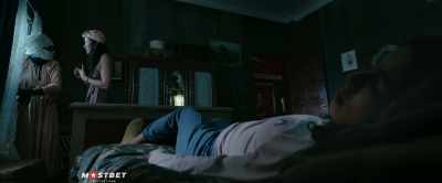 I can't believe she attacked you,
I'm so sorry. - Evil Eye