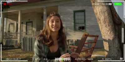 I can't believe I just
hit 600,000 subscribers. - Cabin Girl
