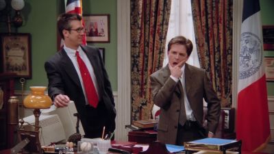                  I can't believe
                 I let the guy
                 ambush me. - Spin City
